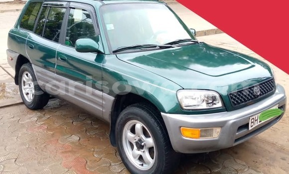 Acheter Occasion Voiture Toyota RAV4 Vert à Cotonou, Benin Acheter Occasion Voiture Toyota RAV4 Vert à Cotonou, Benin