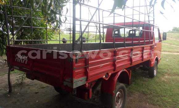 Ra Àlòkù Volkswagen TRUCK Red Ọkọ̀ akẹ́rù ńlá in Abomey Calavi ni Benin Ra Àlòkù Volkswagen TRUCK Red Ọkọ̀ akẹ́rù ńlá in Abomey Calavi ni Benin