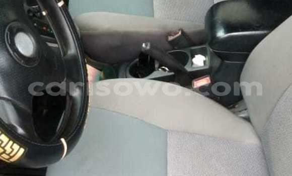 Ra Àlòkù Toyota Matrix funfun Ọkọ̀ in Abomey Calavi ni Benin Ra Àlòkù Toyota Matrix funfun Ọkọ̀ in Abomey Calavi ni Benin