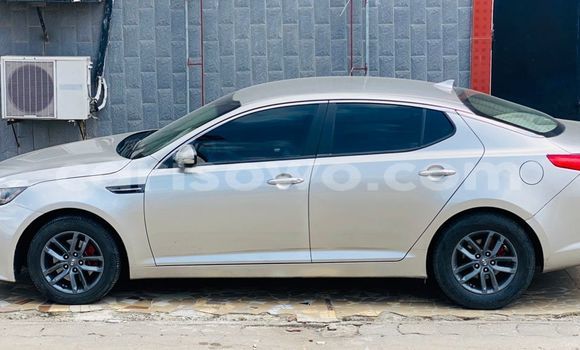 Acheter Occasion Voiture Kia Optima Beige à Cotonou, Benin Acheter Occasion Voiture Kia Optima Beige à Cotonou, Benin
