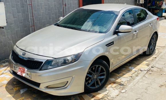 Acheter Occasion Voiture Kia Optima Beige à Cotonou, Benin Acheter Occasion Voiture Kia Optima Beige à Cotonou, Benin