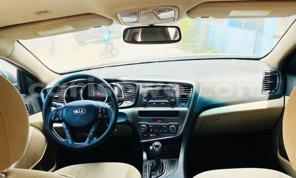 Acheter Occasion Voiture Kia Optima Beige à Cotonou, Benin Acheter Occasion Voiture Kia Optima Beige à Cotonou, Benin
