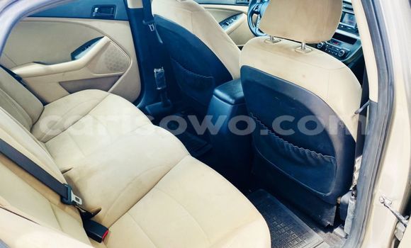 Acheter Occasion Voiture Kia Optima Beige à Cotonou, Benin Acheter Occasion Voiture Kia Optima Beige à Cotonou, Benin