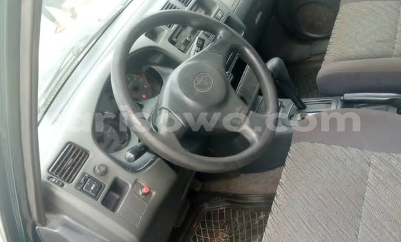 Ra Àlòkù Toyota RAV4 Alawọ ewe Ọkọ̀ in Abomey Calavi ni Benin Ra Àlòkù Toyota RAV4 Alawọ ewe Ọkọ̀ in Abomey Calavi ni Benin