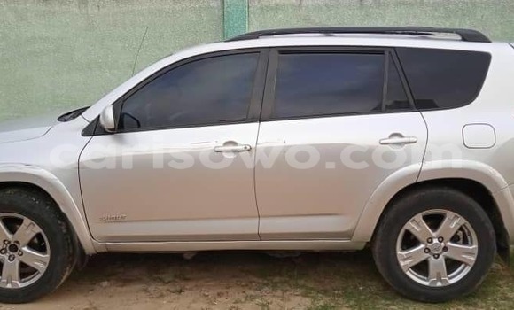 Buy Used Toyota RAV4 Silver Car in Abomey Calavi in Benign