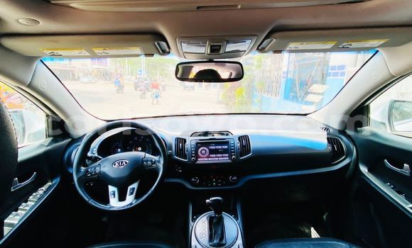 Acheter Occasion Voiture Kia Sportage Gris à Abomey Calavi, Benin Acheter Occasion Voiture Kia Sportage Gris à Abomey Calavi, Benin