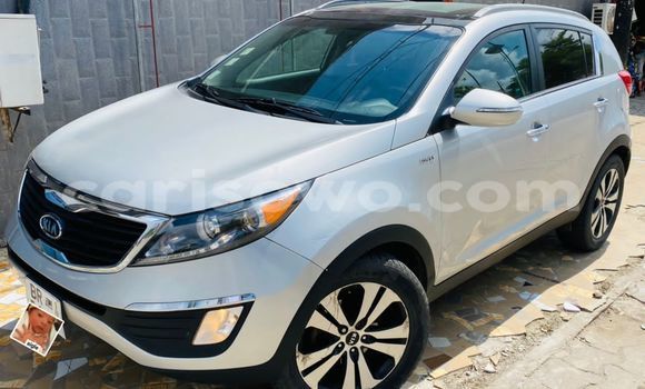 Acheter Occasion Voiture Kia Sportage Gris à Abomey Calavi, Benin Acheter Occasion Voiture Kia Sportage Gris à Abomey Calavi, Benin
