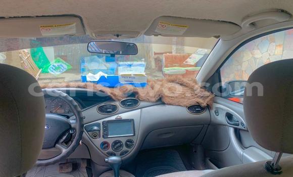 Acheter Occasion Voiture Ford Focus Gris à Cotonou, Benin Acheter Occasion Voiture Ford Focus Gris à Cotonou, Benin