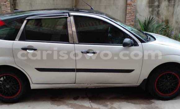 Acheter Occasion Voiture Ford Focus Gris à Cotonou, Benin Acheter Occasion Voiture Ford Focus Gris à Cotonou, Benin