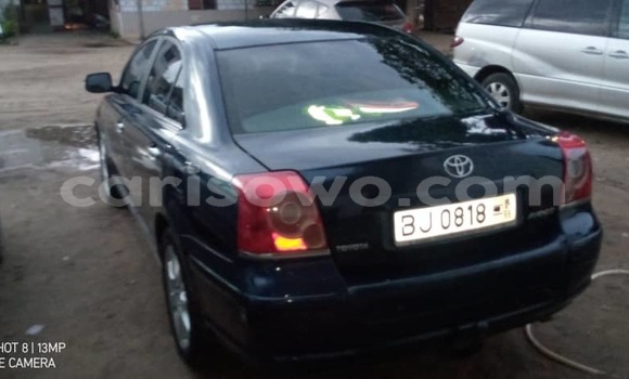 Sayi Na hannu Toyota Avensis Black Mota in Cotonou a Benin