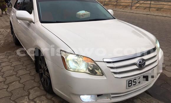 Acheter Occasion Voiture Toyota Avalon Blanc à Abomey Calavi, Benin Acheter Occasion Voiture Toyota Avalon Blanc à Abomey Calavi, Benin