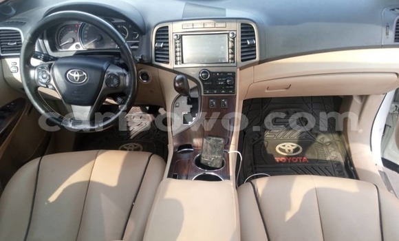 Acheter Occasion Voiture Toyota Venza Blanc à Abomey Calavi, Benin Acheter Occasion Voiture Toyota Venza Blanc à Abomey Calavi, Benin