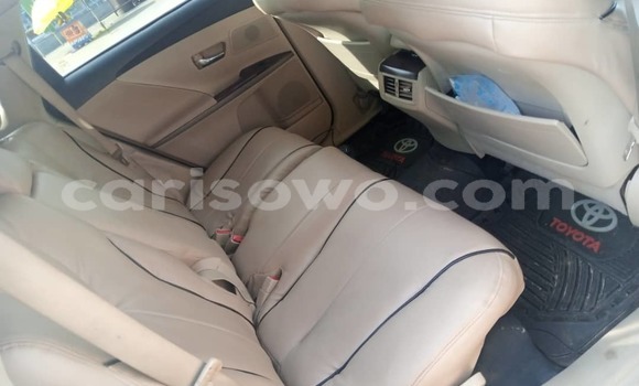 Acheter Occasion Voiture Toyota Venza Blanc à Abomey Calavi, Benin Acheter Occasion Voiture Toyota Venza Blanc à Abomey Calavi, Benin