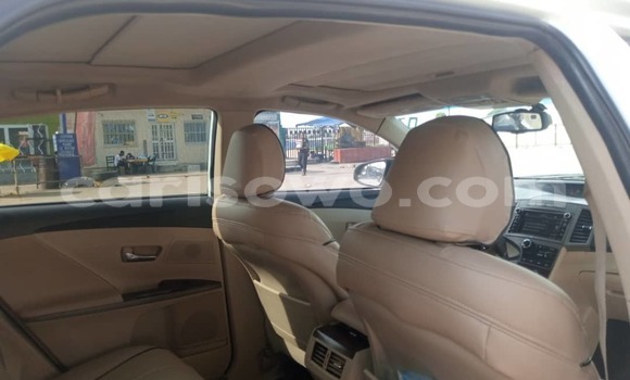 Acheter Occasion Voiture Toyota Venza Blanc à Abomey Calavi, Benin Acheter Occasion Voiture Toyota Venza Blanc à Abomey Calavi, Benin