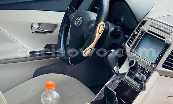 Ra Àlòkù Toyota Venza funfun Ọkọ̀ in Abomey Calavi ni Benin Ra Àlòkù Toyota Venza funfun Ọkọ̀ in Abomey Calavi ni Benin