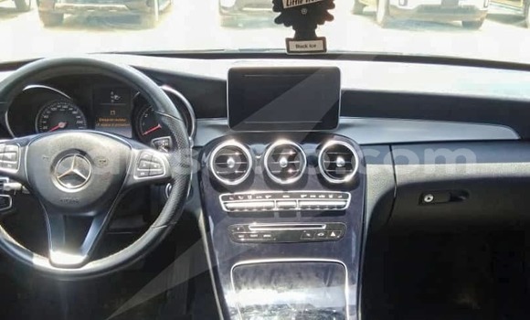 Buy Used Mercedes-Benz C-klasse White Car in Cotonou in Benign Buy Used Mercedes-Benz C-klasse White Car in Cotonou in Benign