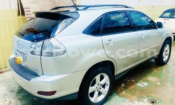 Sayi Na hannu Lexus RX 330 M Mota in Cotonou a Benin Sayi Na hannu Lexus RX 330 M Mota in Cotonou a Benin