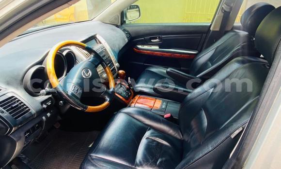 Sayi Na hannu Lexus RX 330 M Mota in Cotonou a Benin Sayi Na hannu Lexus RX 330 M Mota in Cotonou a Benin