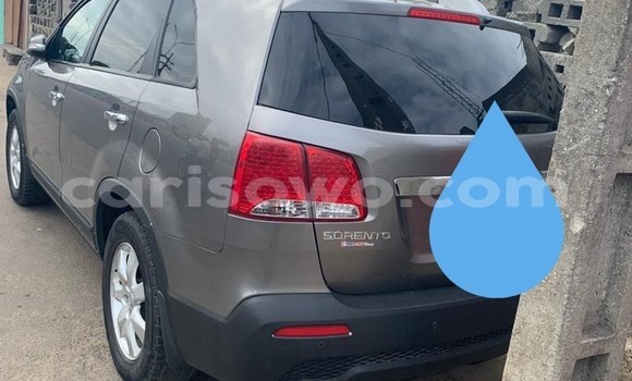 Sayi Na hannu Kia Sorento Azurfa Mota in Cotonou a Benin Sayi Na hannu Kia Sorento Azurfa Mota in Cotonou a Benin