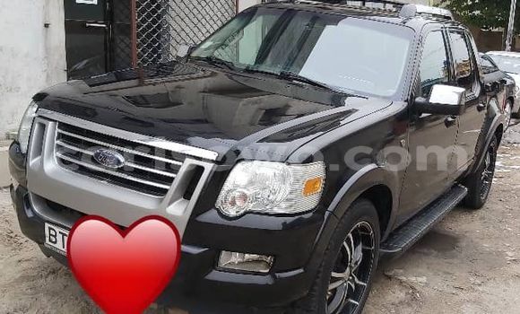 Acheter Occasion Voiture Ford Explorer Sport Trac Noir à Cotonou, Benin Acheter Occasion Voiture Ford Explorer Sport Trac Noir à Cotonou, Benin