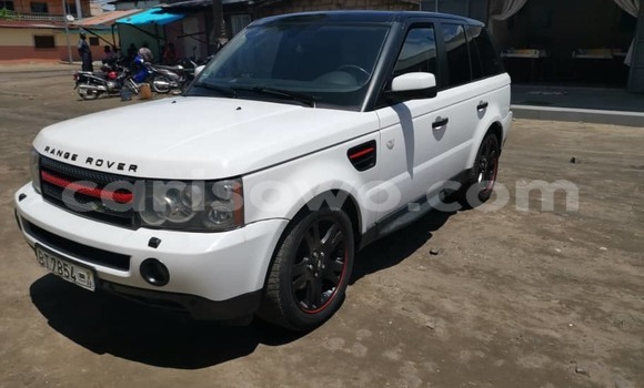 Acheter Occasion Voiture Range Rover Range Rover Blanc à Cotonou, Benin Acheter Occasion Voiture Range Rover Range Rover Blanc à Cotonou, Benin