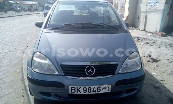 Acheter Occasion Voiture Mercedes-Benz A–Class Bleu à Cotonou, Benin Acheter Occasion Voiture Mercedes-Benz A–Class Bleu à Cotonou, Benin
