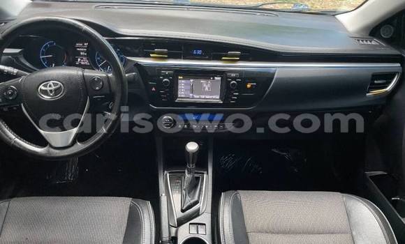 Acheter Import Voiture Toyota Corolla Bleu à Cotonou, Benin Acheter Import Voiture Toyota Corolla Bleu à Cotonou, Benin