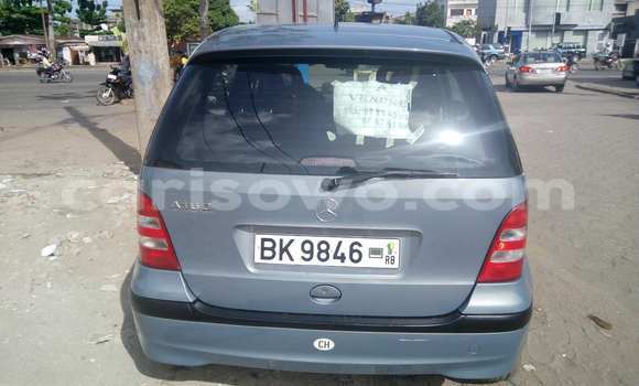 Acheter Occasion Voiture Mercedes-Benz A–Class Bleu à Cotonou, Benin Acheter Occasion Voiture Mercedes-Benz A–Class Bleu à Cotonou, Benin