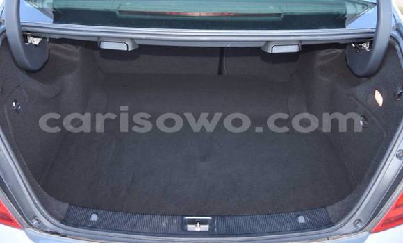 Acheter Import Voiture Mercedes-Benz 300–Series Gris à Cotonou, Benin Acheter Import Voiture Mercedes-Benz 300–Series Gris à Cotonou, Benin
