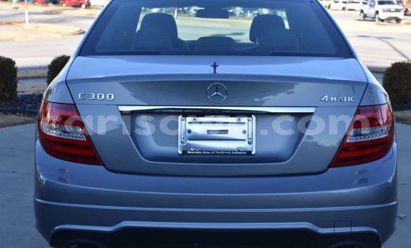 Acheter Import Voiture Mercedes-Benz 300–Series Gris à Cotonou, Benin Acheter Import Voiture Mercedes-Benz 300–Series Gris à Cotonou, Benin