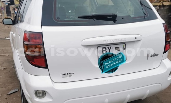 Buy Used Pontiac Vibe White Car in Abomey Calavi in Benign