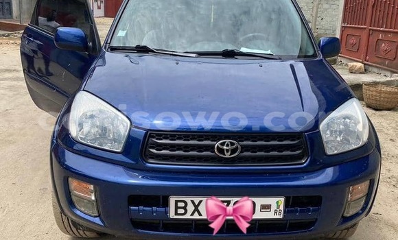 Sayi Na hannu Toyota RAV4 Blue Mota in Abomey Calavi a Benin Sayi Na hannu Toyota RAV4 Blue Mota in Abomey Calavi a Benin