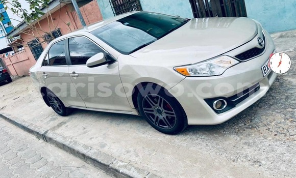 Acheter Occasion Voiture Toyota Camry Gris à Cotonou, Benin Acheter Occasion Voiture Toyota Camry Gris à Cotonou, Benin