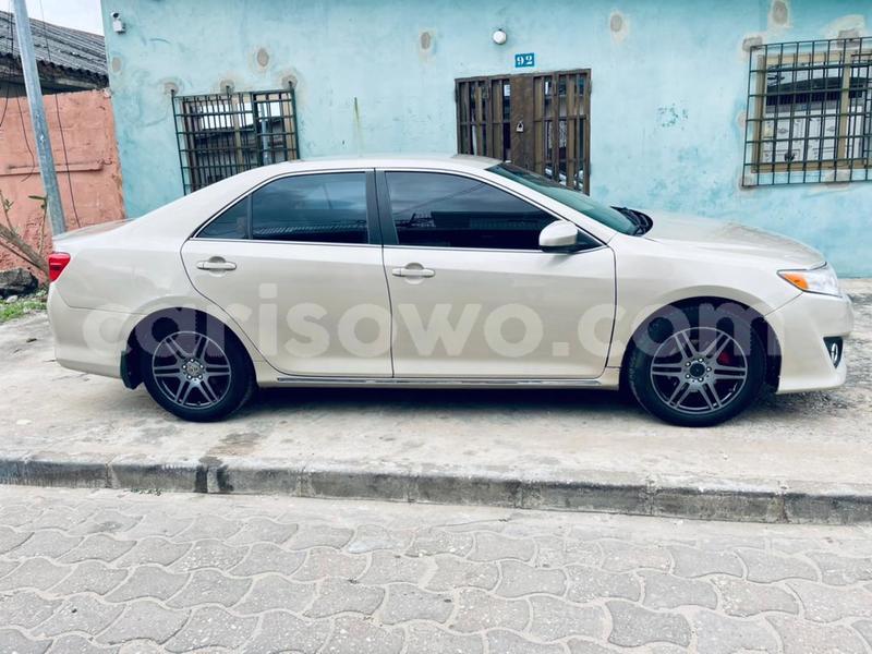 Big with watermark toyota camry benin cotonou 11825