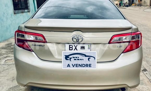Ra Àlòkù Toyota Camry Alagara Ọkọ̀ in Cotonou ni Benin