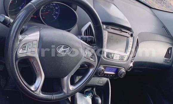 Ra Àlòkù Hyundai Tucson Black Ọkọ̀ in Abomey Calavi ni Benin Ra Àlòkù Hyundai Tucson Black Ọkọ̀ in Abomey Calavi ni Benin