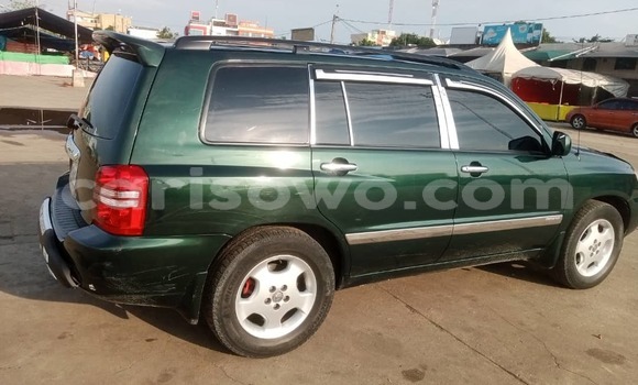 Sayi Na hannu Toyota Highlander Green Mota in Cotonou a Benin Sayi Na hannu Toyota Highlander Green Mota in Cotonou a Benin