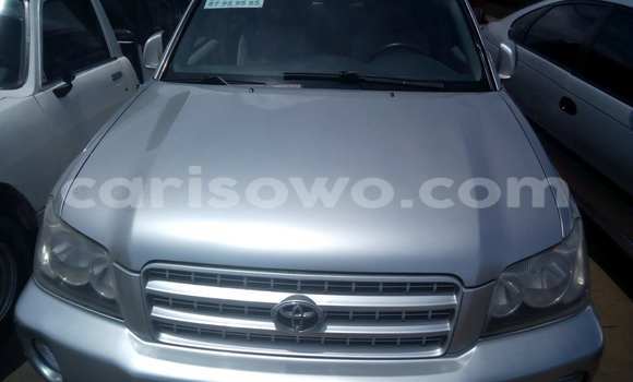 Acheter Occasion Voiture Toyota Highlander Gris à Cotonou au Benin Acheter Occasion Voiture Toyota Highlander Gris à Cotonou au Benin