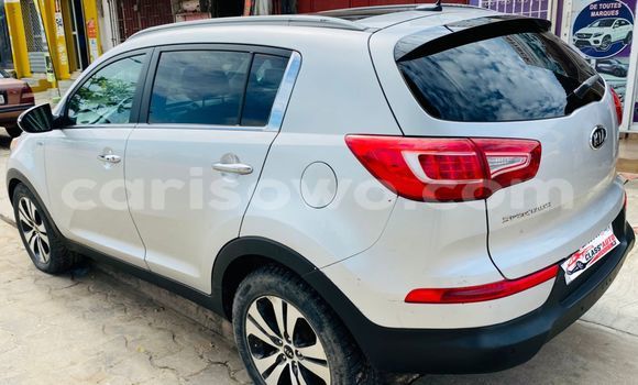 Ra Àlòkù Kia Sportage Silver Ọkọ̀ in Cotonou ni Benin Ra Àlòkù Kia Sportage Silver Ọkọ̀ in Cotonou ni Benin