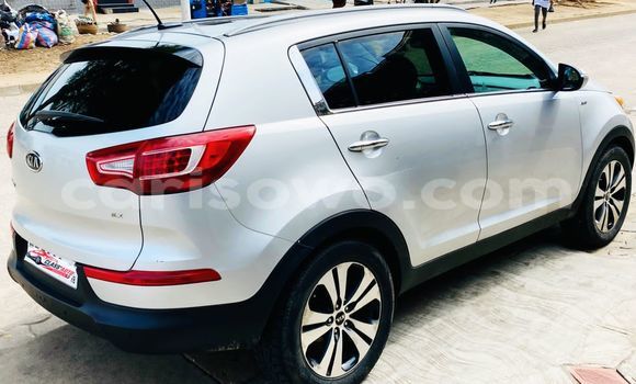Ra Àlòkù Kia Sportage Silver Ọkọ̀ in Cotonou ni Benin Ra Àlòkù Kia Sportage Silver Ọkọ̀ in Cotonou ni Benin