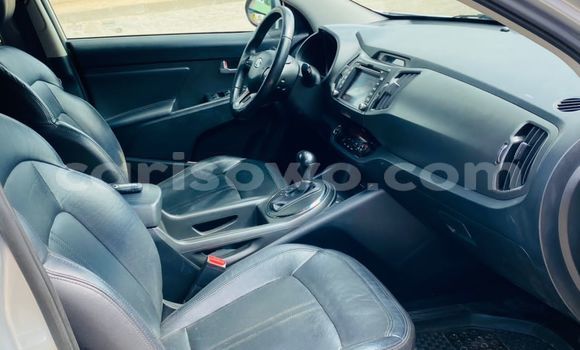 Ra Àlòkù Kia Sportage Silver Ọkọ̀ in Cotonou ni Benin Ra Àlòkù Kia Sportage Silver Ọkọ̀ in Cotonou ni Benin