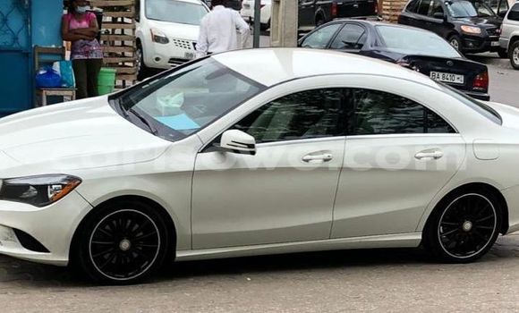 Acheter Occasion Voiture Mercedes-Benz CLA-klasse Blanc à Cotonou, Benin Acheter Occasion Voiture Mercedes-Benz CLA-klasse Blanc à Cotonou, Benin