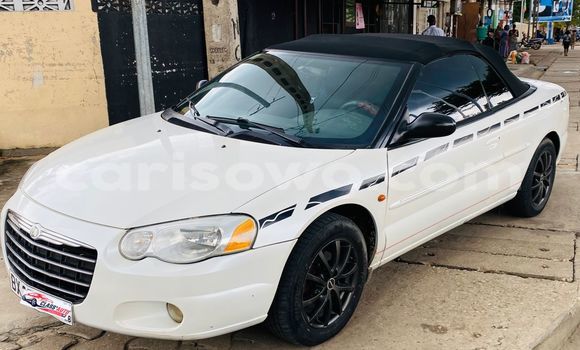Buy Used Chrysler Sebring White Car in Abomey Calavi in Benign Buy Used Chrysler Sebring White Car in Abomey Calavi in Benign