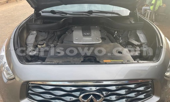 Sayi Na hannu Infiniti FX Azurfa Mota in Cotonou a Benin Sayi Na hannu Infiniti FX Azurfa Mota in Cotonou a Benin