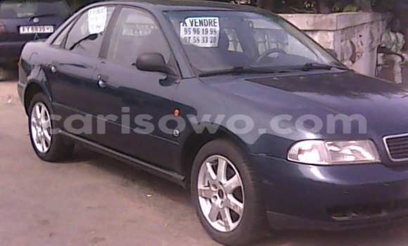Sayi Na hannu Audi A4 Black Mota in Savalou a Benin Sayi Na hannu Audi A4 Black Mota in Savalou a Benin