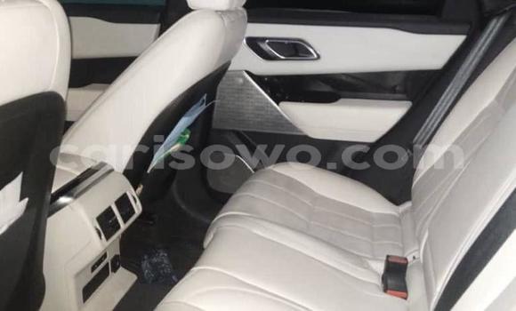 Ra Àlòkù Land Rover Range Rover Velar Alawọ ewe Ọkọ̀ in Cotonou ni Benin Ra Àlòkù Land Rover Range Rover Velar Alawọ ewe Ọkọ̀ in Cotonou ni Benin