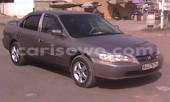 Sayi Na hannu Honda Accord Brown Mota in Savalou a Benin Sayi Na hannu Honda Accord Brown Mota in Savalou a Benin