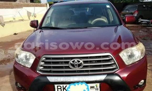 Acheter Occasion Voiture Toyota Highlander Rouge à Cotonou, Benin Acheter Occasion Voiture Toyota Highlander Rouge à Cotonou, Benin