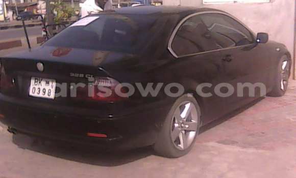 Acheter Occasion Voiture BMW 3–Series Noir à Savalou, Benin Acheter Occasion Voiture BMW 3–Series Noir à Savalou, Benin