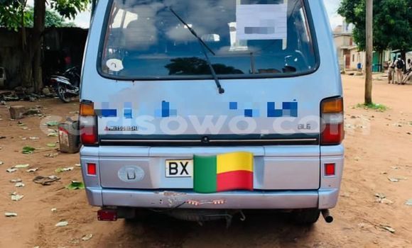 Ra Àlòkù Mitsubishi Van funfun Ọkọ̀ akẹ́rù ńlá in Abomey Calavi ni Benin Ra Àlòkù Mitsubishi Van funfun Ọkọ̀ akẹ́rù ńlá in Abomey Calavi ni Benin
